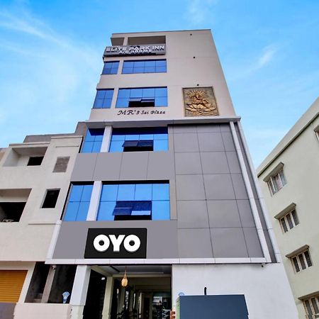 Oyo Flagship Hotel Elite Park Inn Guntūr Esterno foto