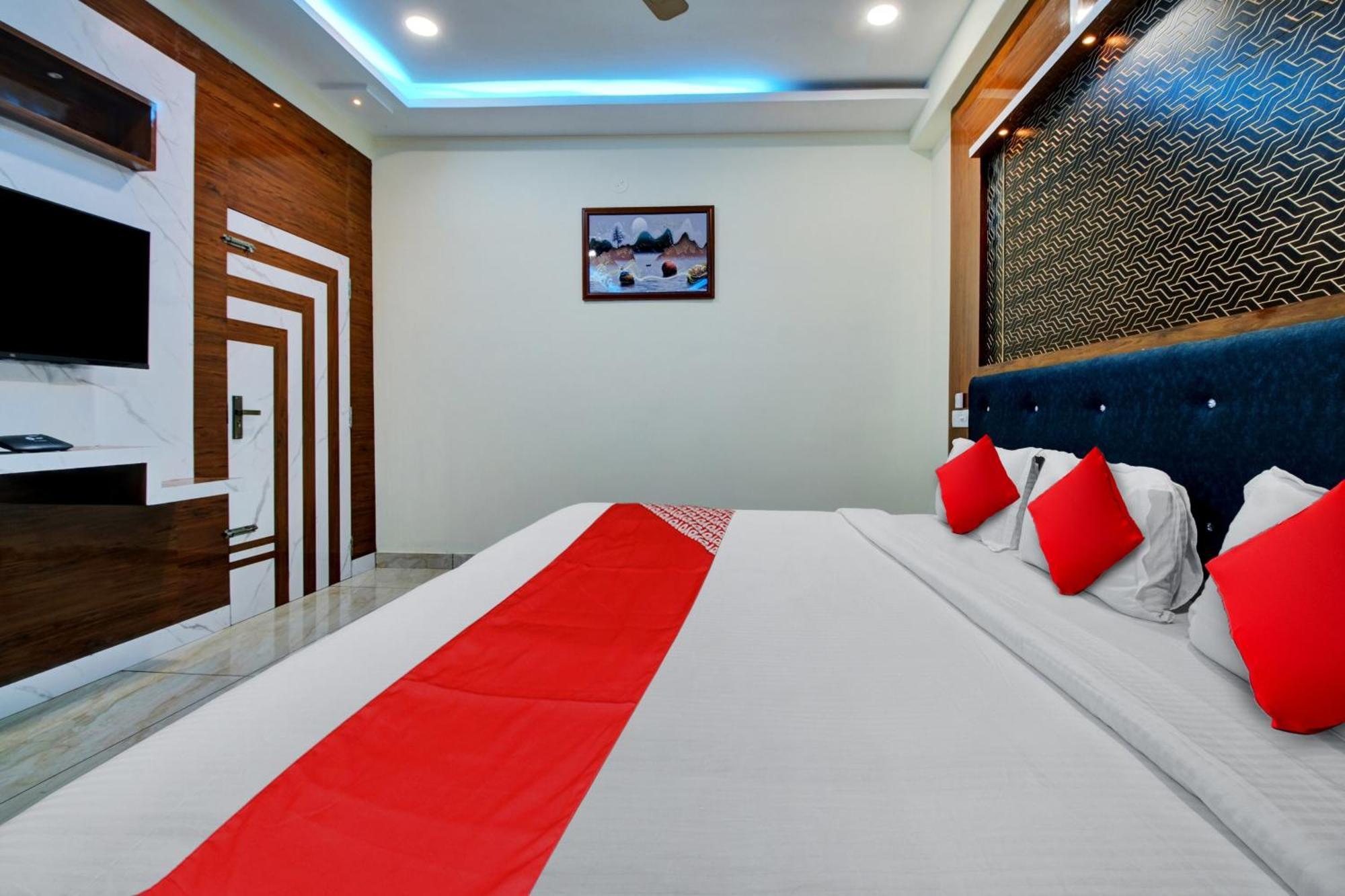 Oyo Flagship Hotel Elite Park Inn Guntūr Esterno foto